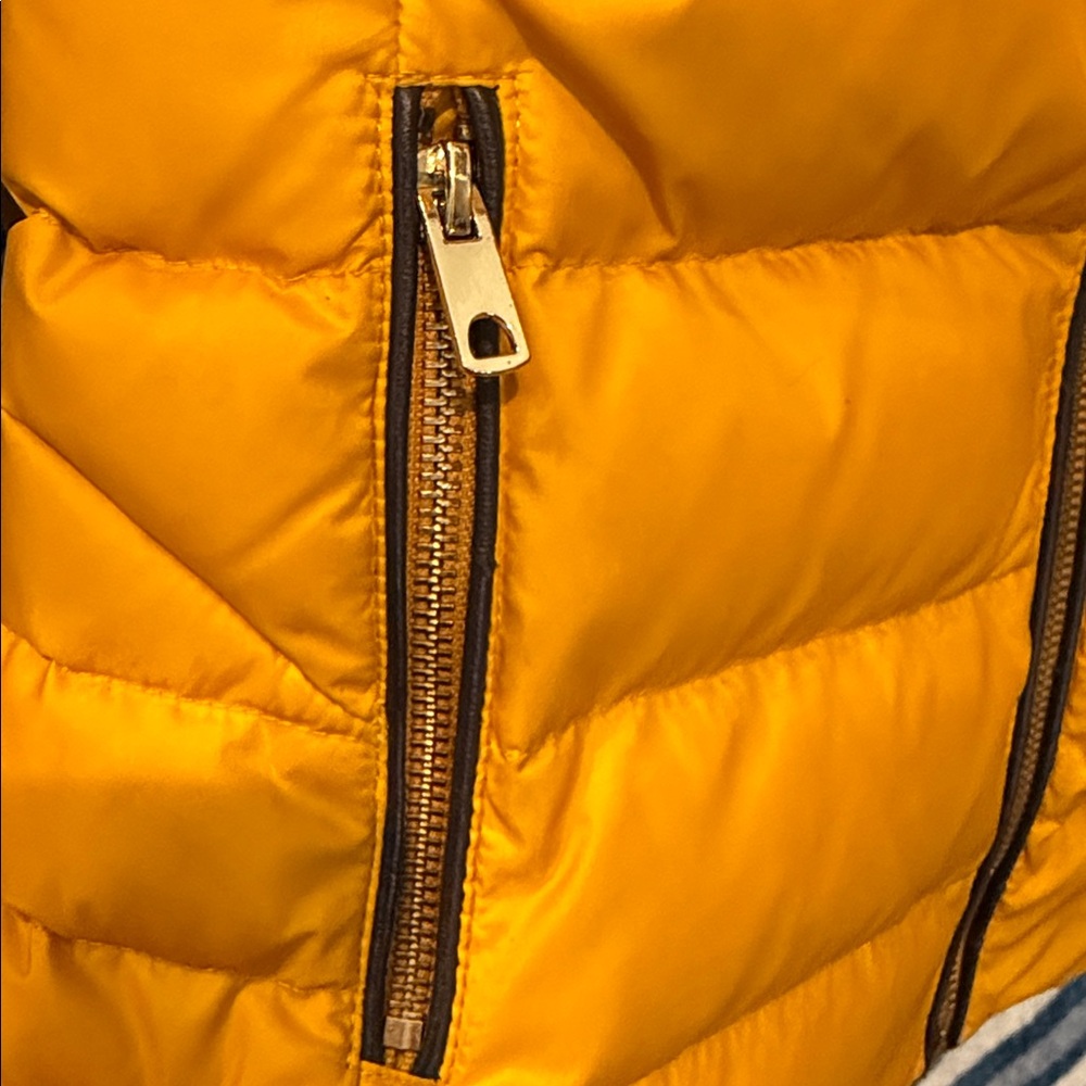 4X HP! 🌈 ZARA winter puffer coat, faux fur, removable hood mustard size sm - Picture 15 of 15